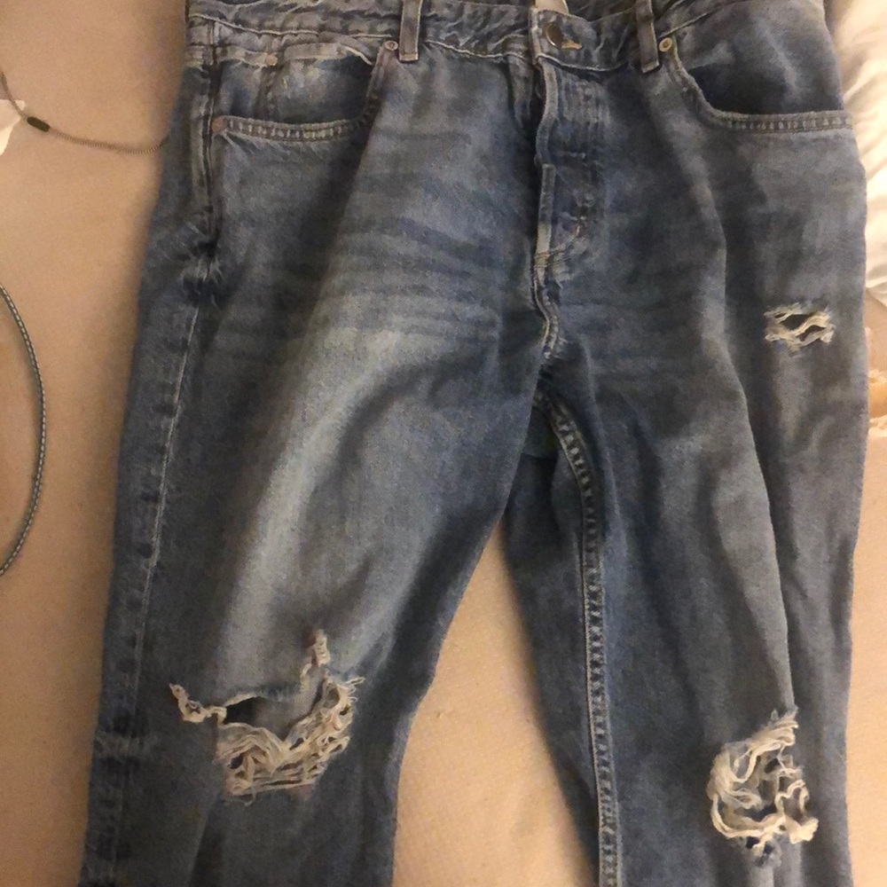 h&m boyfriend ripped jeans